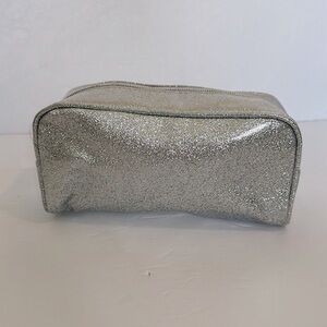 Morphe × Jaclyn Hill The Complexion Master Collection makeup bag in silver NWOT